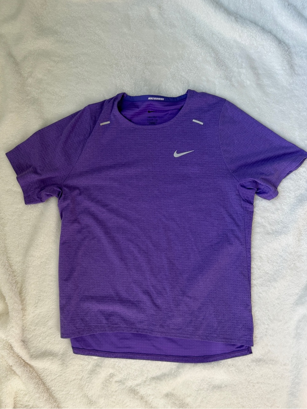 Nike Running Men’s Purple Short Sleeve Dri-FIT Tee Large